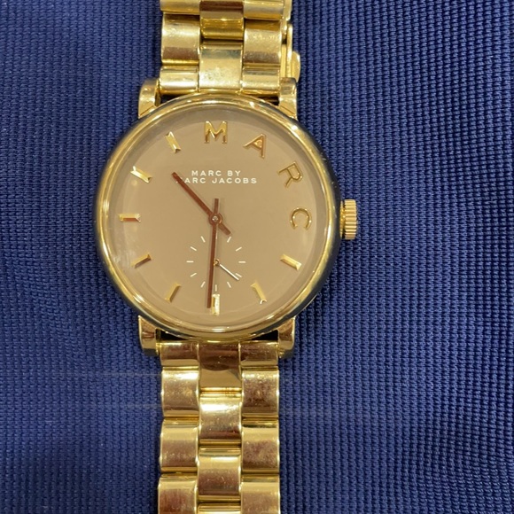 Marc Jacobs Wrist Watch - Picture 2 of 5